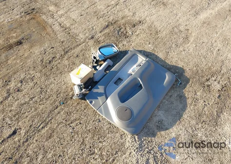 2001 Toyota 4Runner Sr5 V6 z USA, uszkodzony, nr VIN JT3HN86R710358453